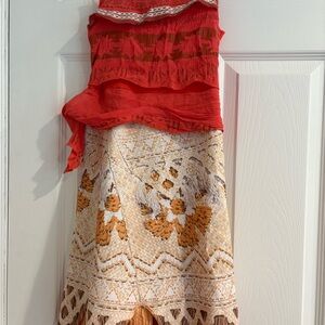 Girls Disney Moana Dress no size 5?